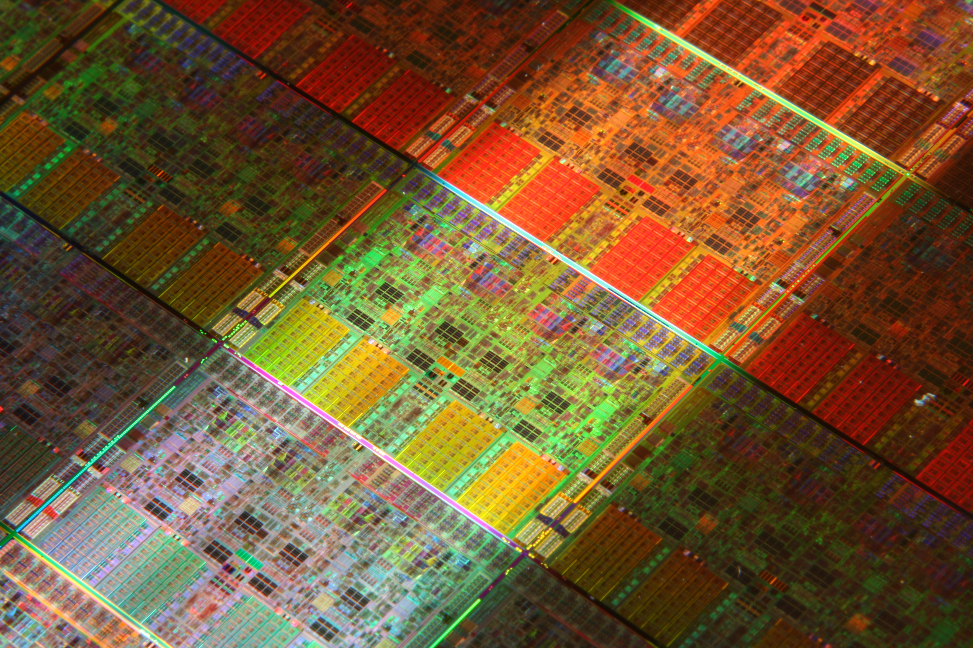 Xeon 5500 chips could automatically adjust to specified energy usage levels, speed data center transactions and customer database queries, and play a key role in discoveries by scientists who use supercomputers as their foundation for research, all while delivering great energy efficiency for reduced electricity costs.
